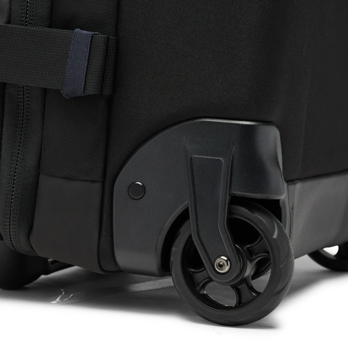 Allpa 38L Roller Bag - Image 20