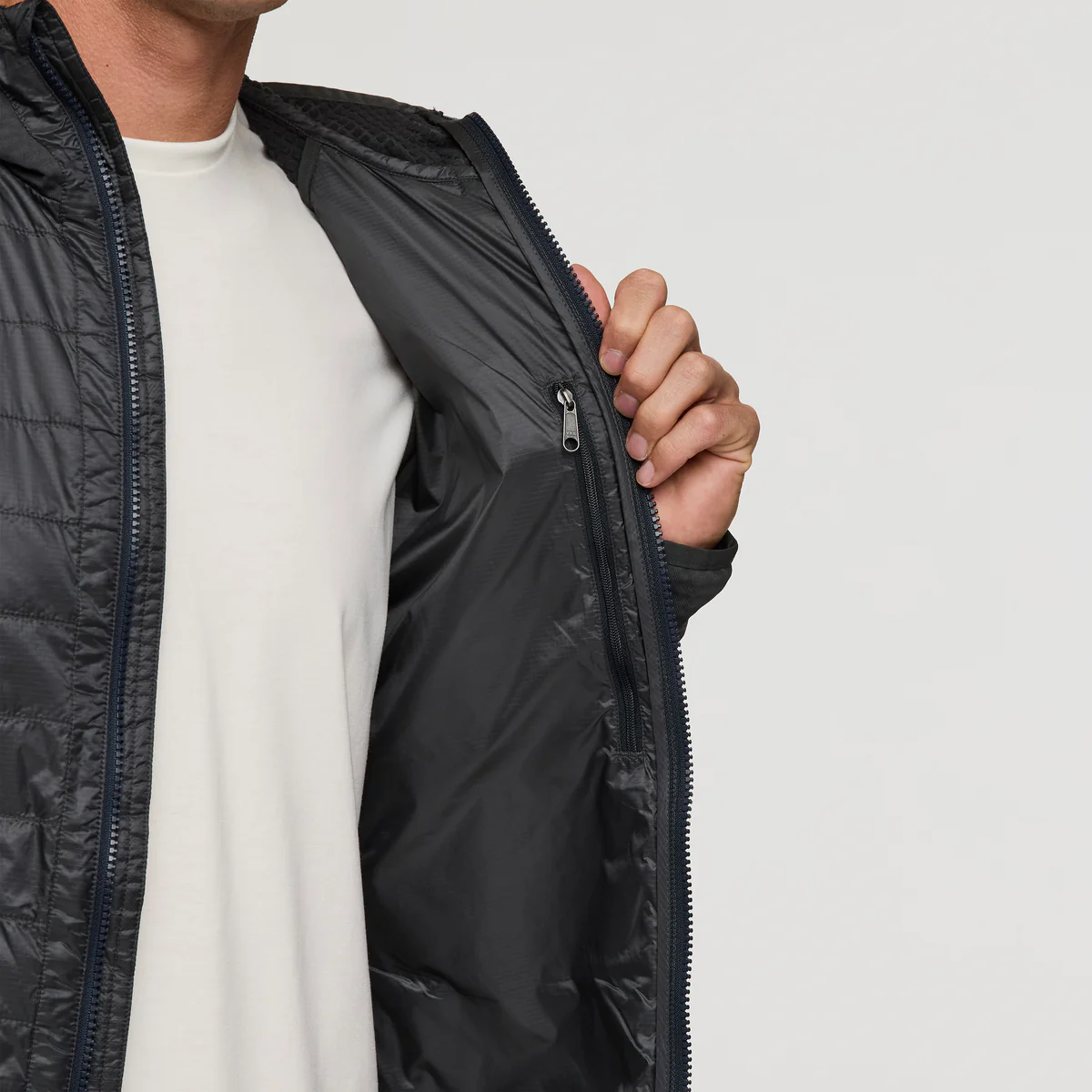 Capa Hybrid Insulated Hooded Jacket - Men's - Image 17