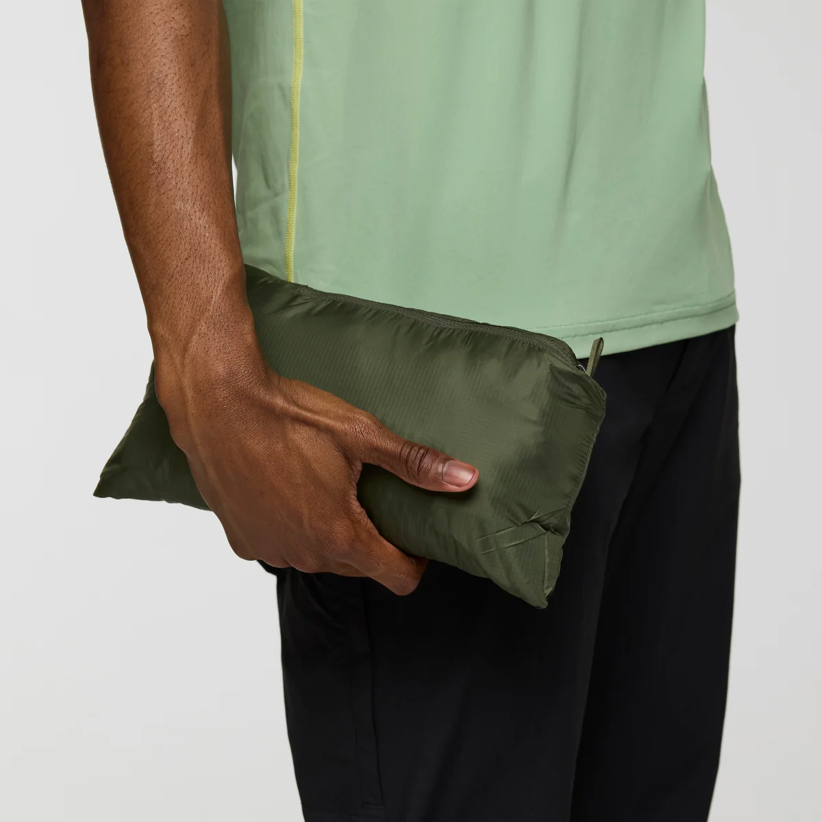 Capa Hybrid Insulated Hooded Jacket - Men's - Image 9