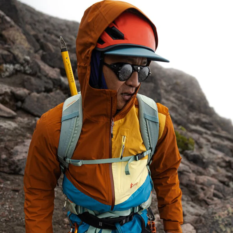 Impermeo 3L Hooded Shell Jacket - Men's - Image 22