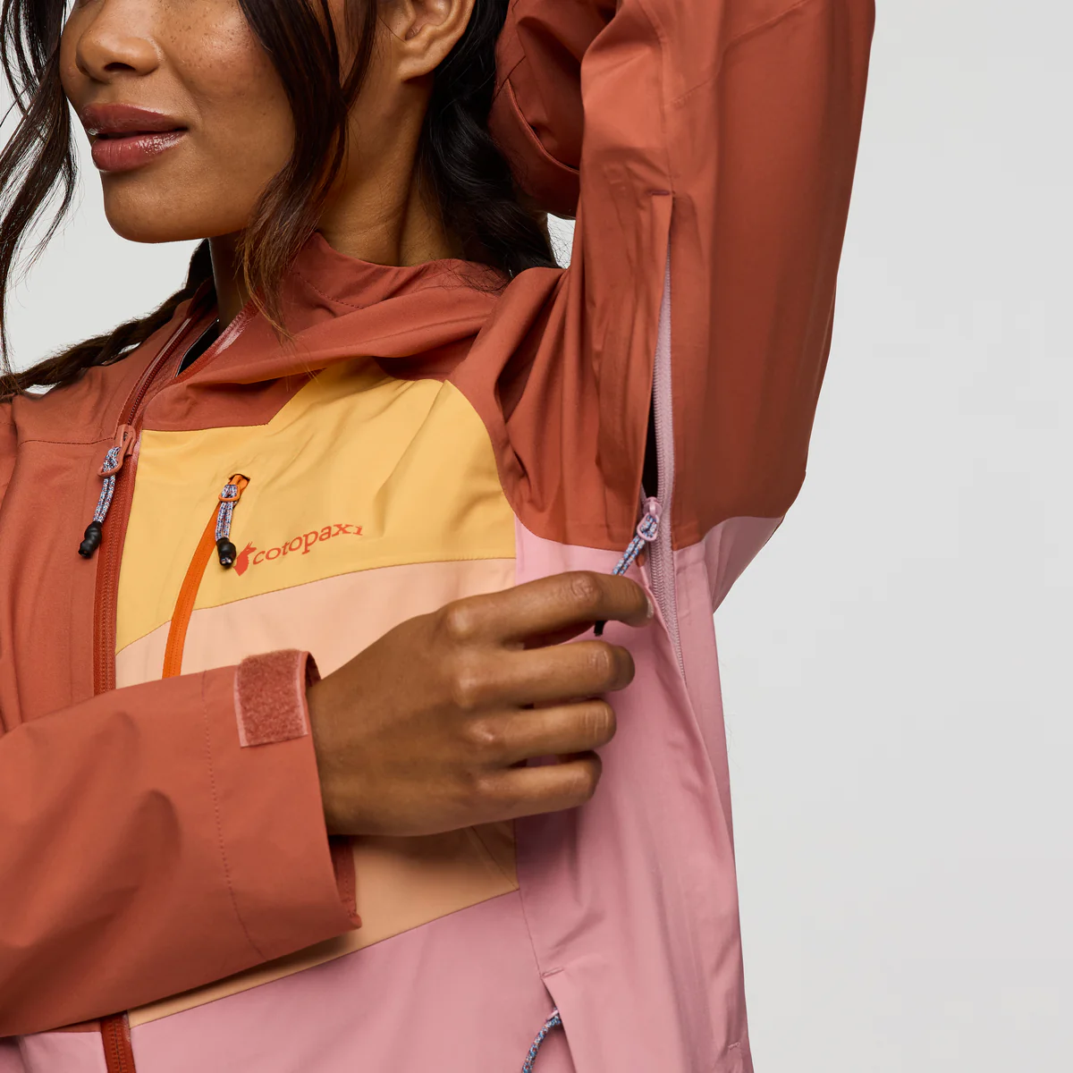 Impermeo 3L Hooded Shell Jacket - Women's - Image 17