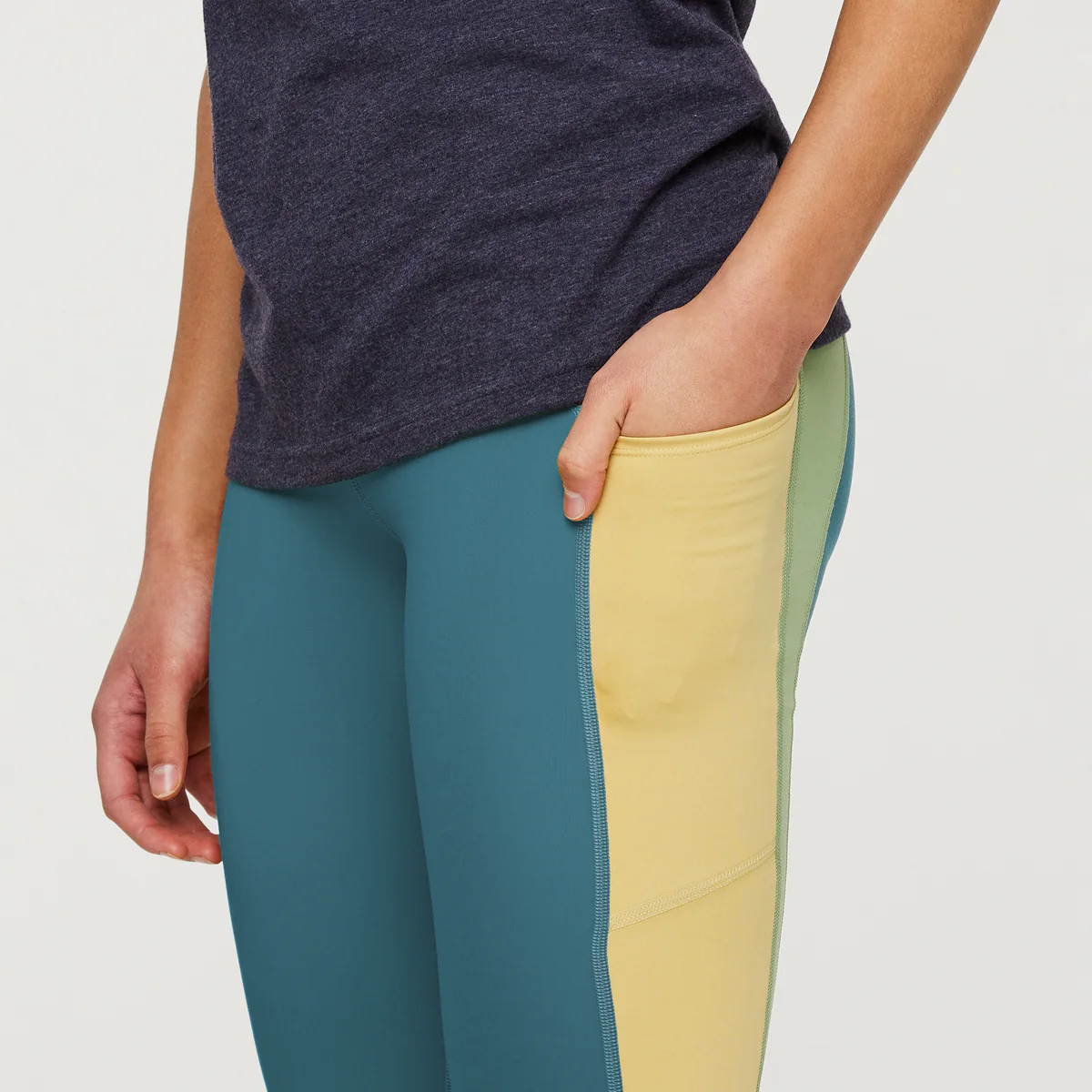 Roso Tight - Women's - Image 13